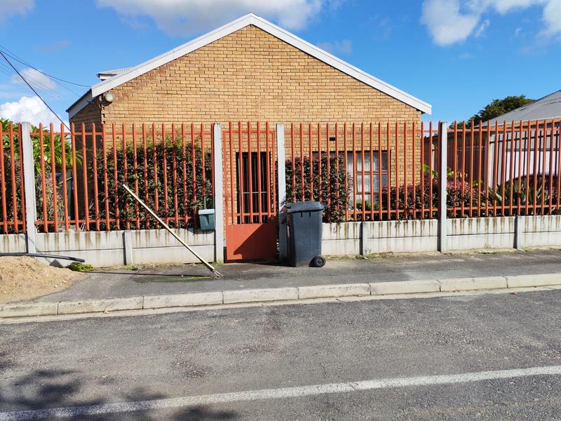 3 Bedroom Property for Sale in Glen Lilly Western Cape